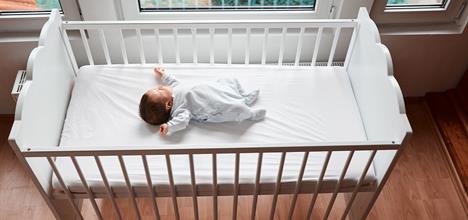 How Long Should Baby Sleep in Your Room