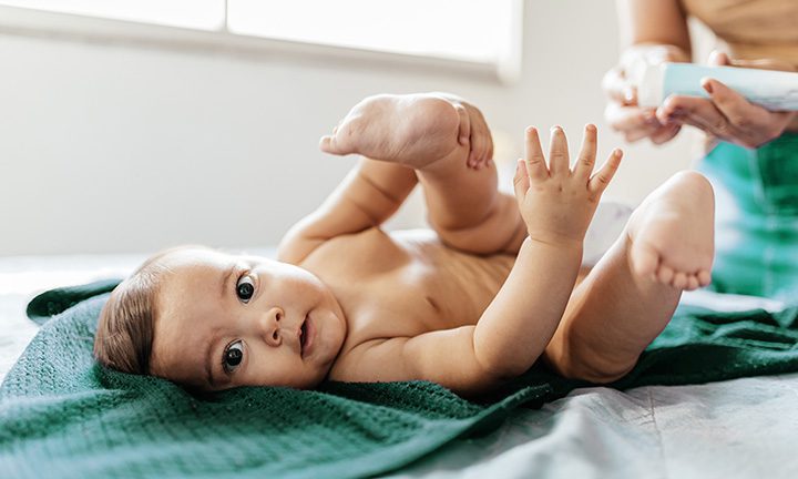 How Often to Change Newborn Nappy: Expert Advice