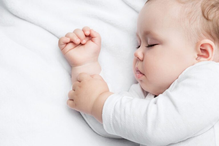 How to Tire Out a Newborn: Expert Tips for Restful Sleep
